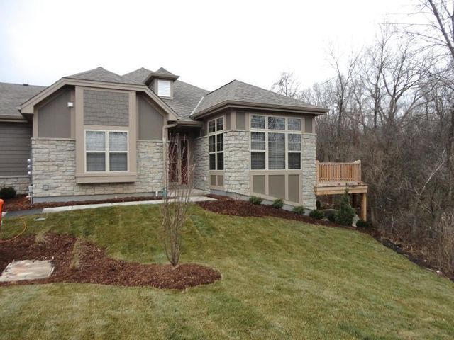 $3,250 | 11760 West Glen Way | Greenfield