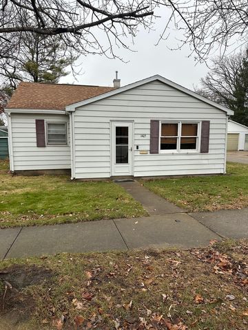 $140,000 | 1405 Blackstone Street | Bloomington