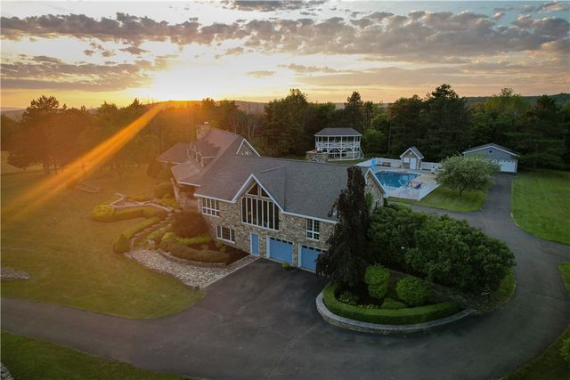 $1,295,000 | 275 Neason Road | Chemung