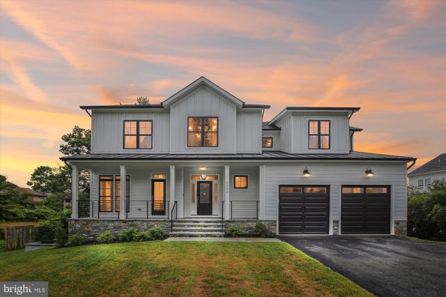 $2,229,000 | 2533 Flint Hill Road | Oakton