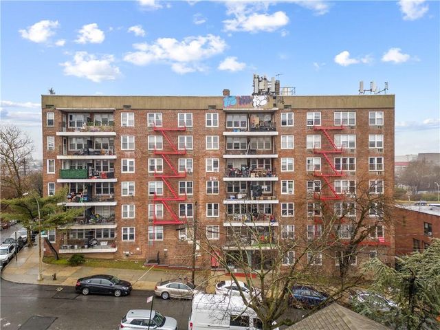 $259,900 | 8605 60th Road, Unit 3B | Rego Park