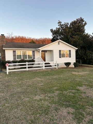 $1,950 | 5720 Cherry Street | Ooltewah