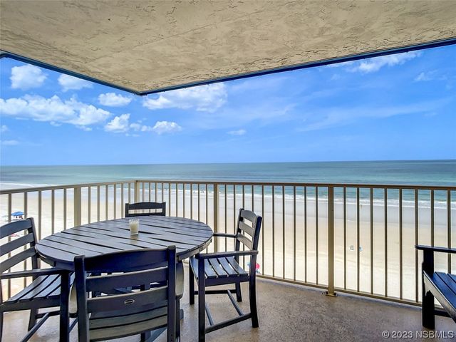 $620,000 | 4201 South Atlantic Avenue, Unit 510 | Coronado Beach