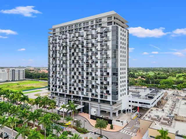 $440,000 | 5252 Northwest 85th Avenue, Unit 606 | Doral