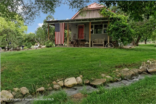 $1,200,000 | 588 County Road 250 | North Silt