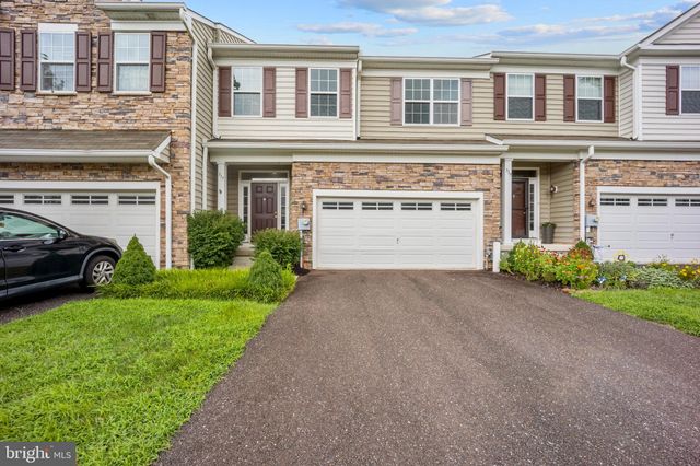 $525,000 | 317 Fairfield Circle South | Upper Providence Township - Montgomery County