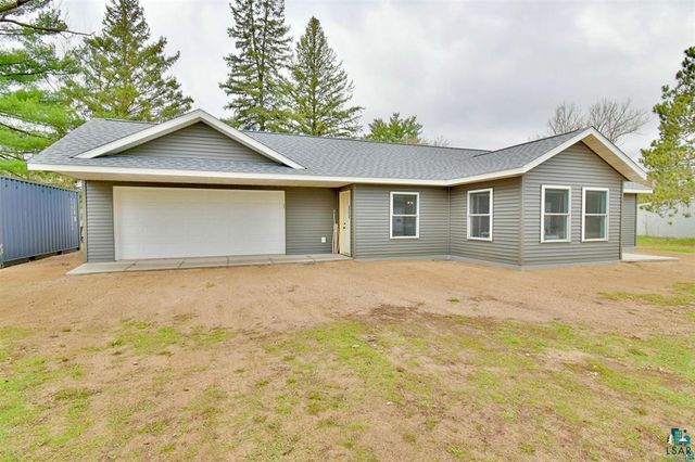 $275,000 | 325 Evelyne Avenue | Pine River