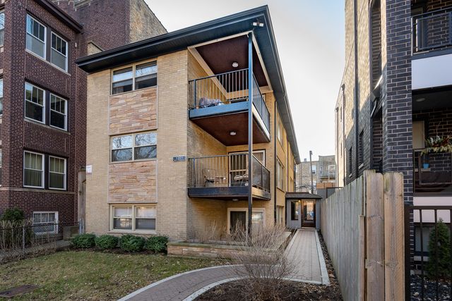 $1,350,000 | 1351 West Winnemac Avenue | Uptown Chicago