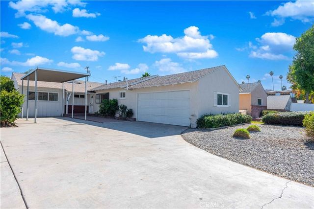 $900,000 | 7244 Beckford Avenue | Reseda