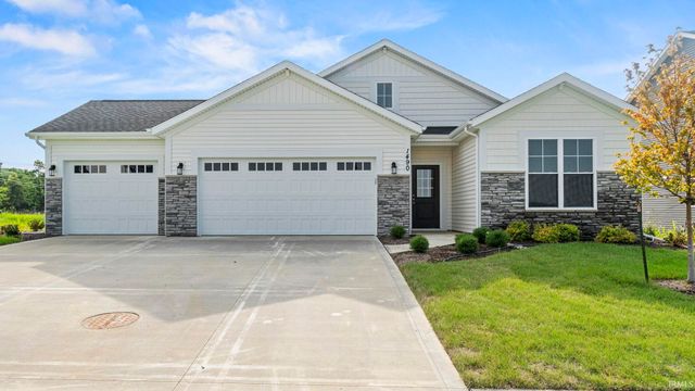 $382,749 | 1490 Signal Ridge Run | Aboite Township - Allen County