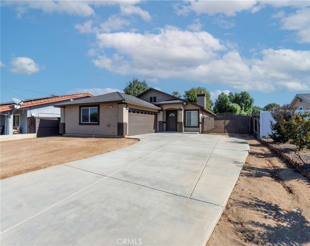 $865,000 | 1365 Valley View Avenue | Norco