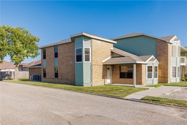 $199,000 | 4445 Cedar Pass Drive, Unit D 122 | Southside