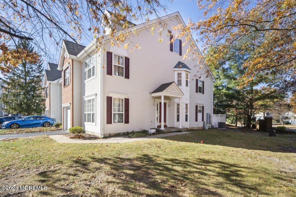 01-Front House View