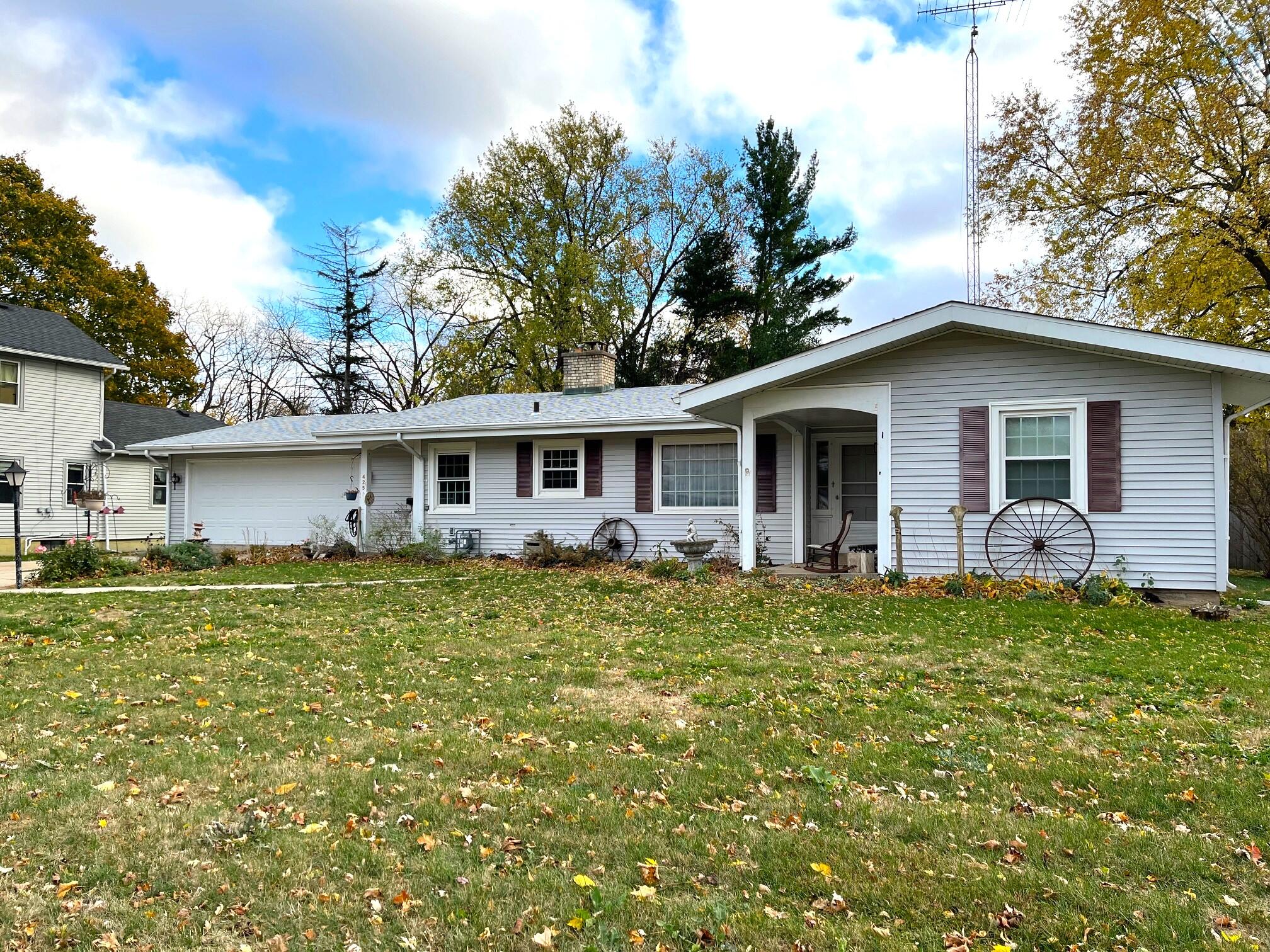 Spacious ranch home!