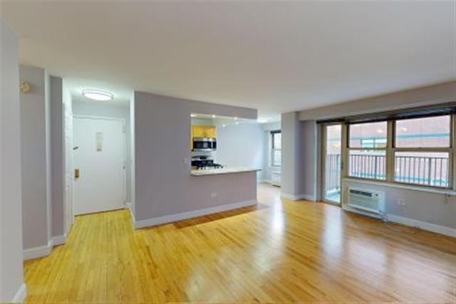 $6,050 | 50 West 93rd Street, Unit 3M | Upper West Side