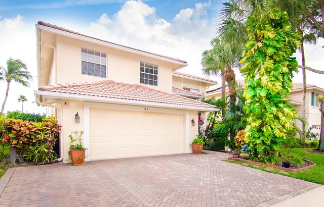 $944,999 | 145 Hidden Hollow Terrace | Palm Beach Gardens