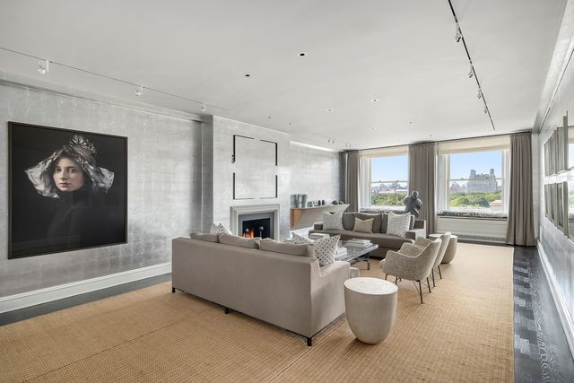 $11,495,000 | 1010 5th Avenue, Unit 12B | Upper East Side