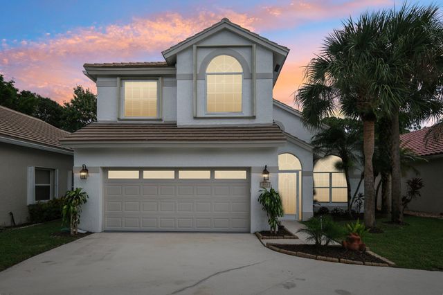 $819,000 | 213 Pennock Trace Drive | Jupiter