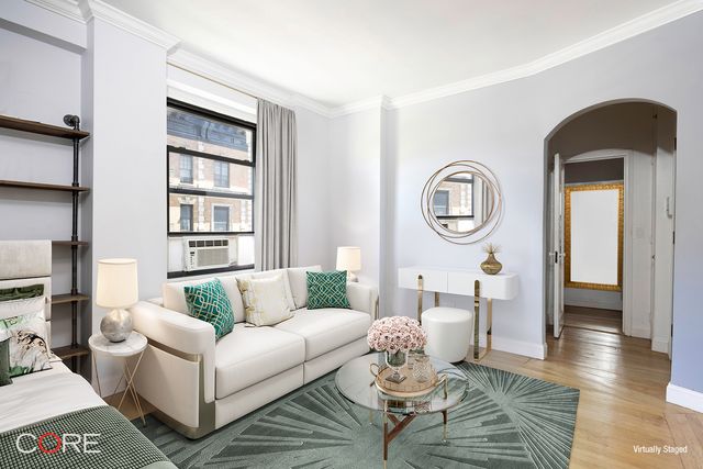 $435,000 | 230 West 105th Street, Unit 5AA | Upper West Side