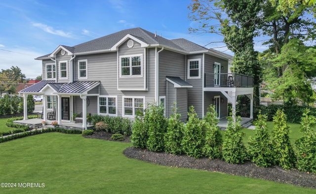 $1,769,900 | 278 Oxford Avenue | Fair Haven