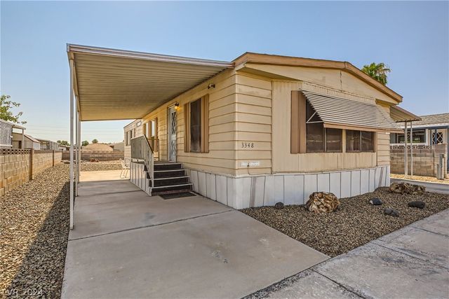 $1,275 | 3348 Haleakala Drive | Desert Inn Estates