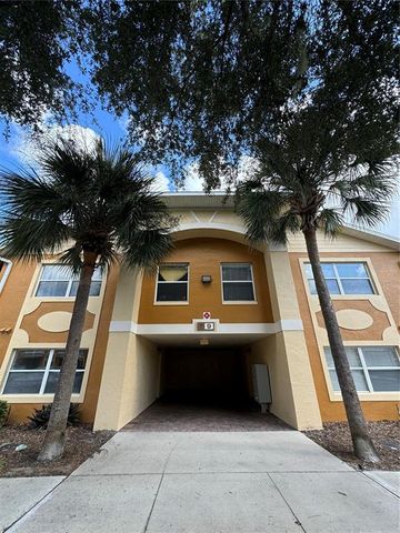 $1,400 | 4600 East Moody Boulevard, Unit 9K | Palm Pointe Condominiums