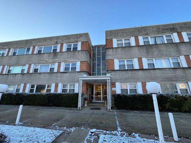 $1,500 | 4949 Church Street, Unit 203 | Skokie