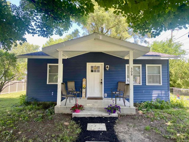 $142,500 | 308 West Jackson Street | Mentone