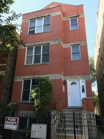 $1,600 | 1340 North Campbell Avenue, Unit G | Wicker Park