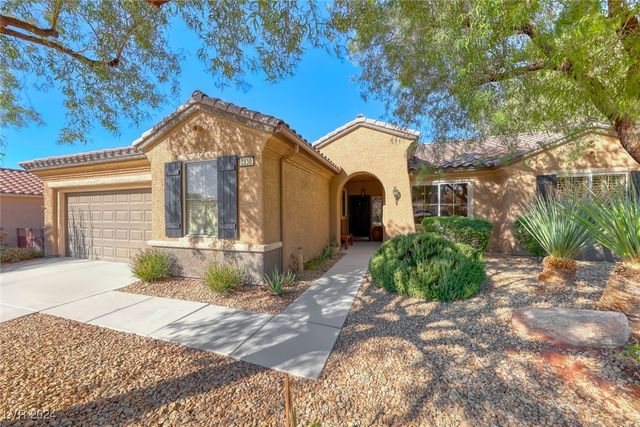 $595,000 | 2830 Winslow Springs Drive | Sun City Anthem