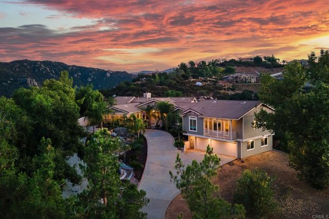 $1,275,000 | 3256 Via Viejas | Palo Verde - Alpine