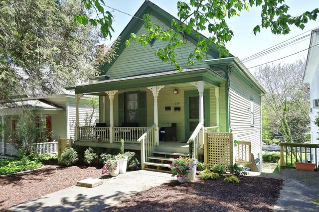 $1,800 | 216 Linden Avenue | Oakwood