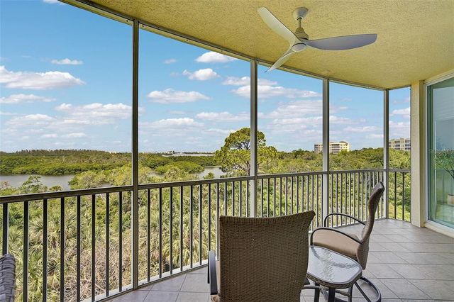 $5,500 | 385 North Point Road, Unit 503 | Vamo