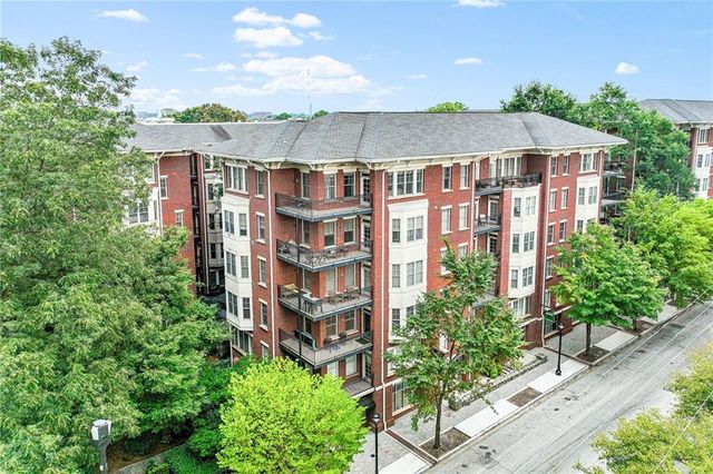 $599,000 | 850 Piedmont Avenue Northeast, Unit 2604 | The Dakota