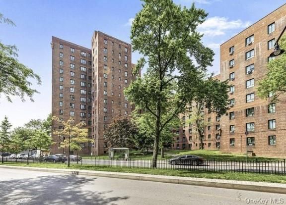 $1,800 | 1510 Unionport Road, Unit 6E | Parkchester