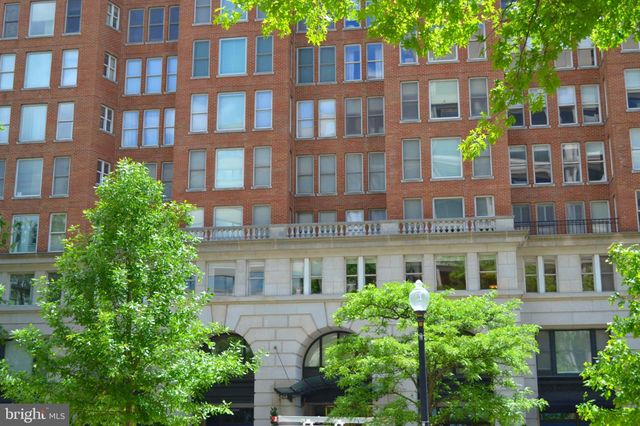 $295,000 | 601 Pennsylvania Avenue Northwest, Unit 901 | Downtown-Penn Quarter