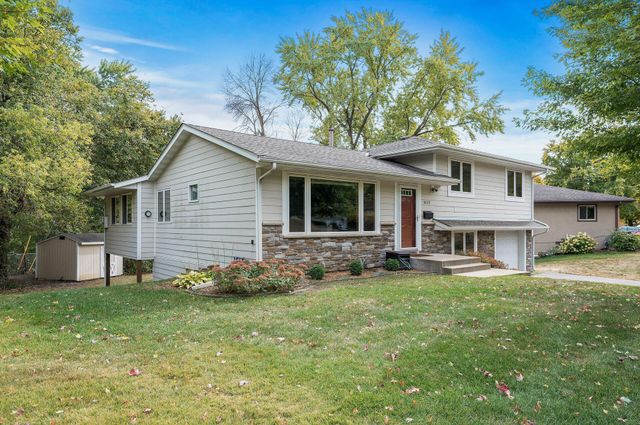 $419,900 | 9125 Vincent Avenue South | West Bloomington