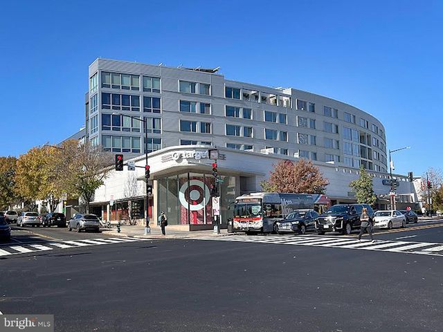 $475,000 | 4101 Albemarle Street Northwest, Unit 527 | Tenleytown