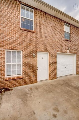 $1,225 | 535 Lafayette Road, Unit I2 | Clarksville