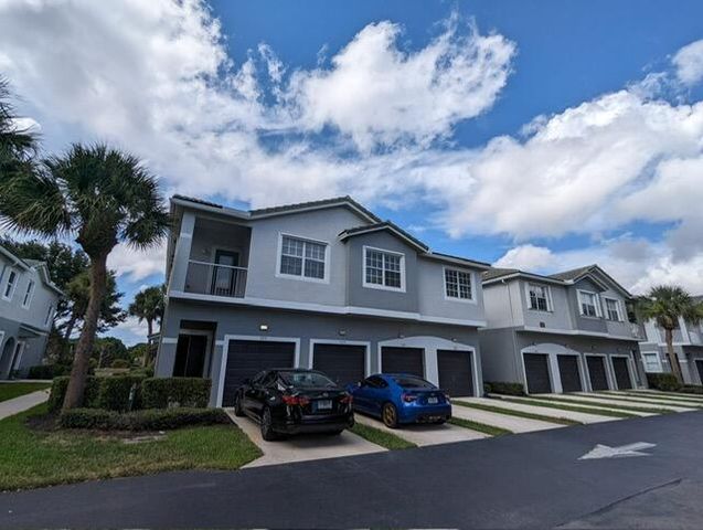 $2,000 | 3075 Grandiflora Drive | Greenacres