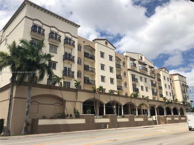 $2,500 | 5271 Southwest 8th Street, Unit 503 | Flagami