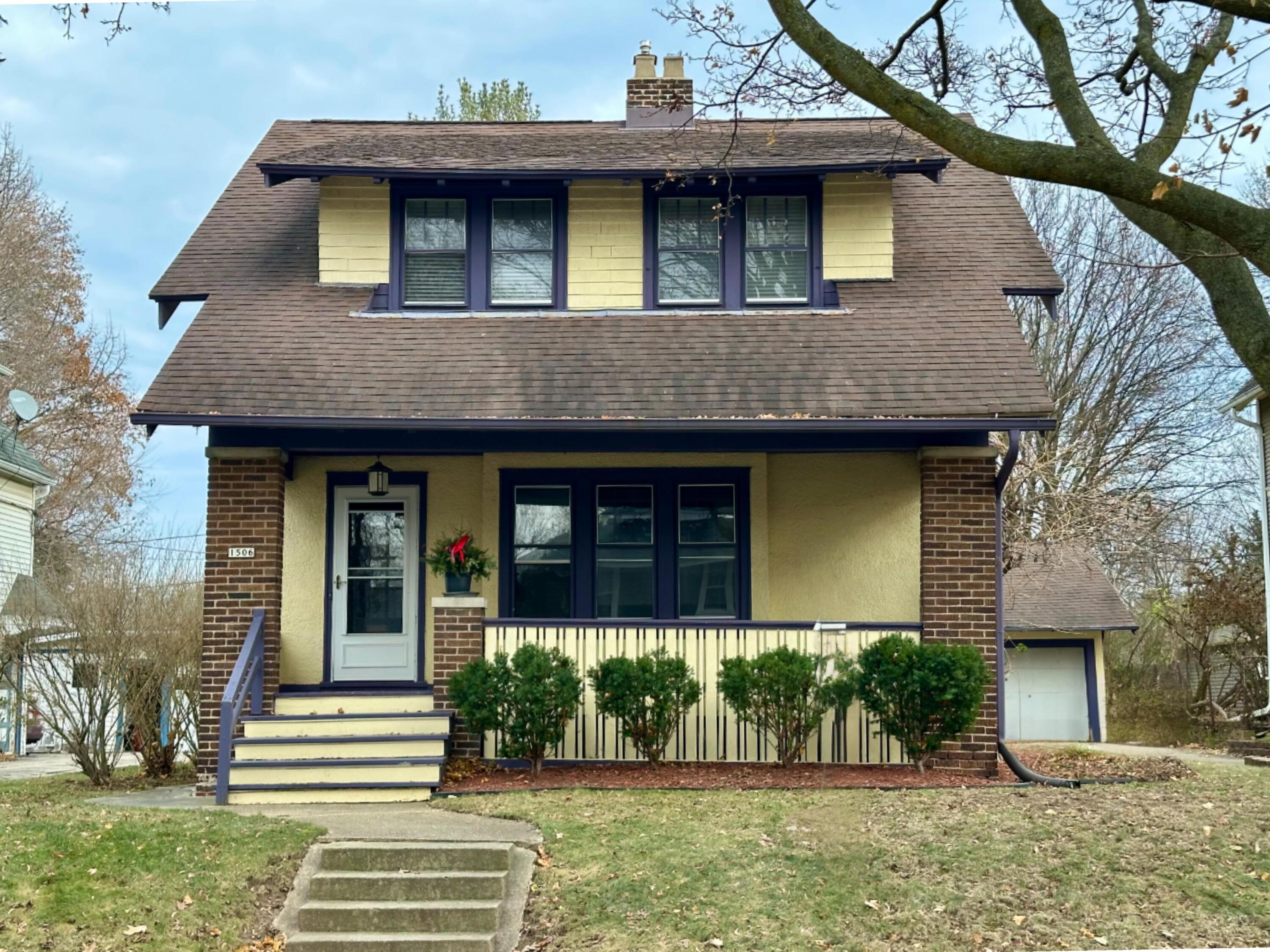 Quaint Tosa Abode