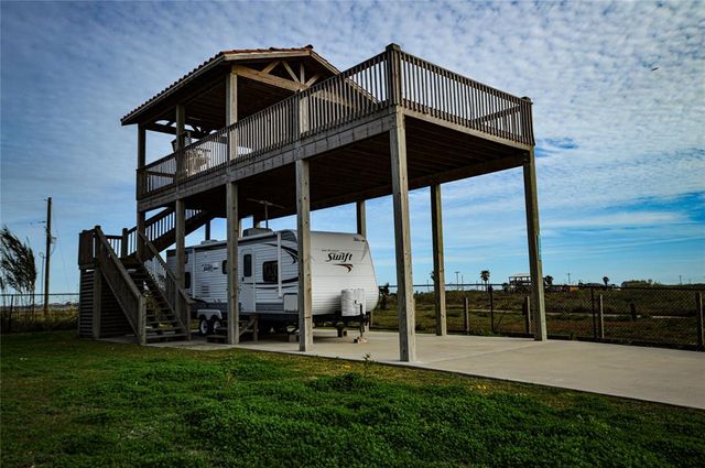 $160,000 | 1150 Yacht Basin | Bolivar Peninsula