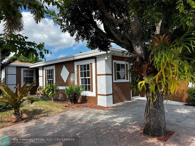 $3,199 | 101 Northwest 13th Court | Heart of Boynton