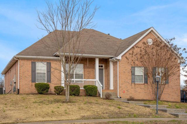 $2,350 | 150 Dalton Circle | Hendersonville