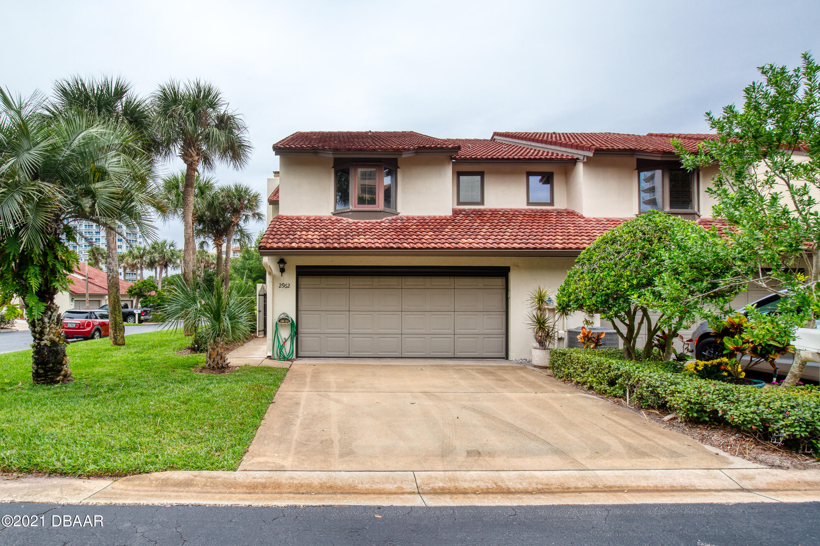 2962 Sea Oats Circle, Daytona Beach Shores, FL 32118 | Compass