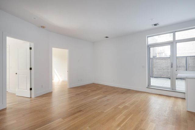 $7,750 | 100 Engert Avenue, Unit 1F | Greenpoint