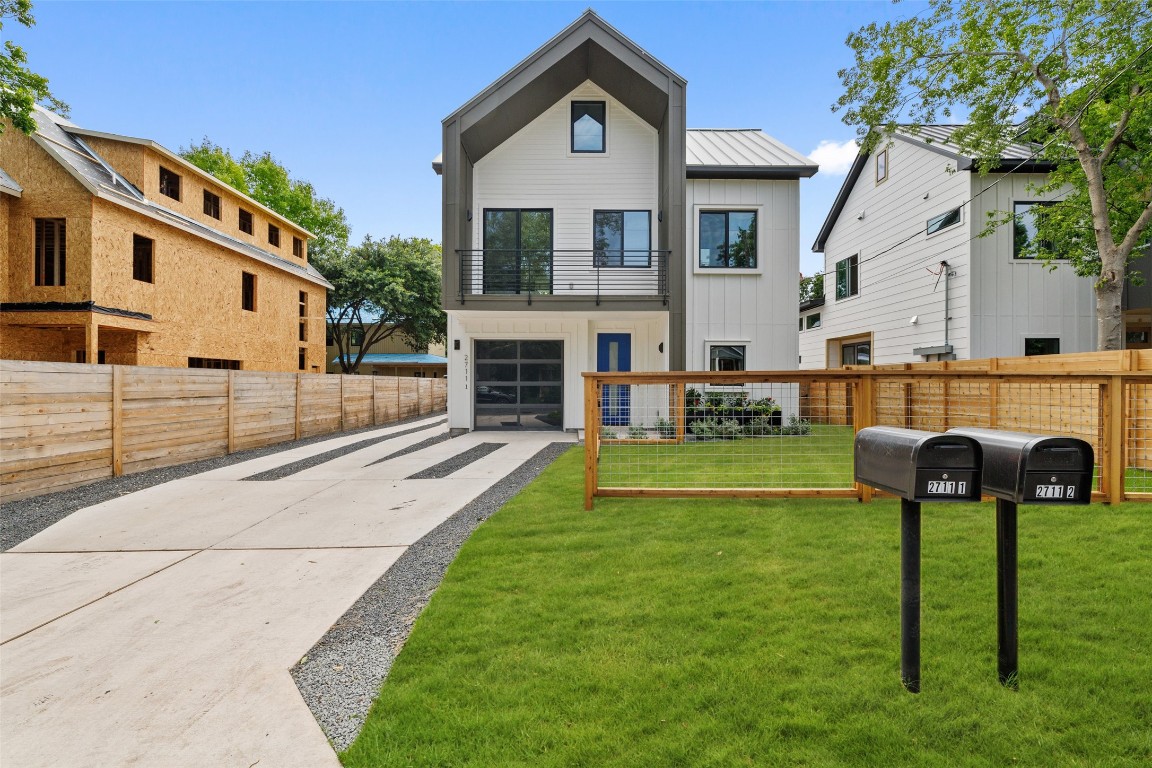 a house view with a outdoor space