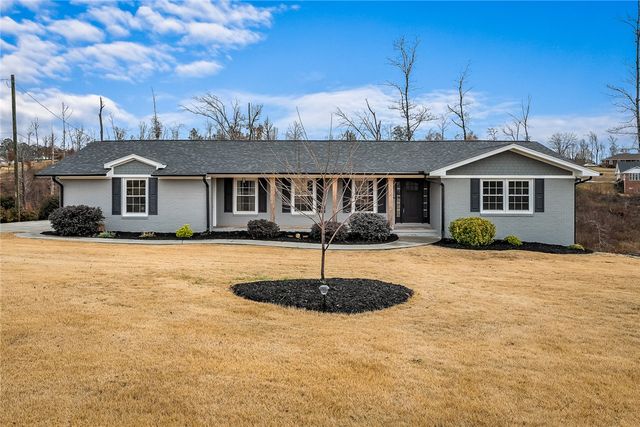 $475,000 | 816 Ploma Drive | Seneca