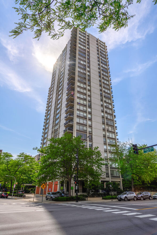 1360 North Sandburg Terrace, Unit 2202C, Chicago, IL 60610 | Compass